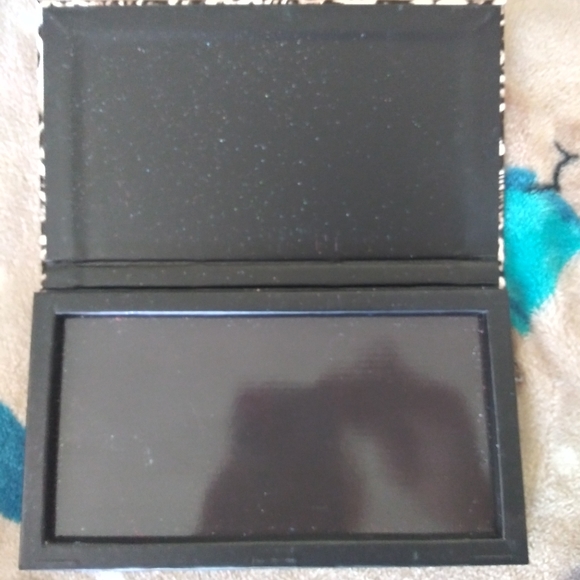 ⭐EMPTY MAGNETIC PALETTES⭐ - Picture 6 of 7